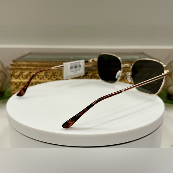 NWT Aire - Gold Spiral Square Sunglasses/Sunnies/Shades - Picture 6 of 15